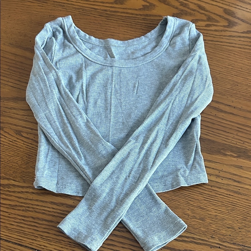 Gray Long Sleeve Ribbed Top